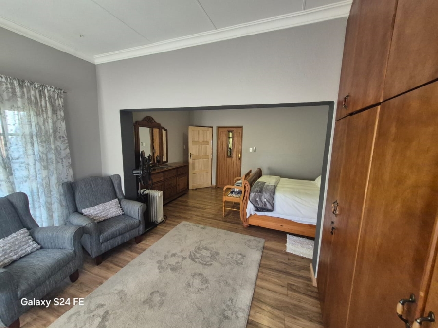 5 Bedroom Property for Sale in Cashan North West